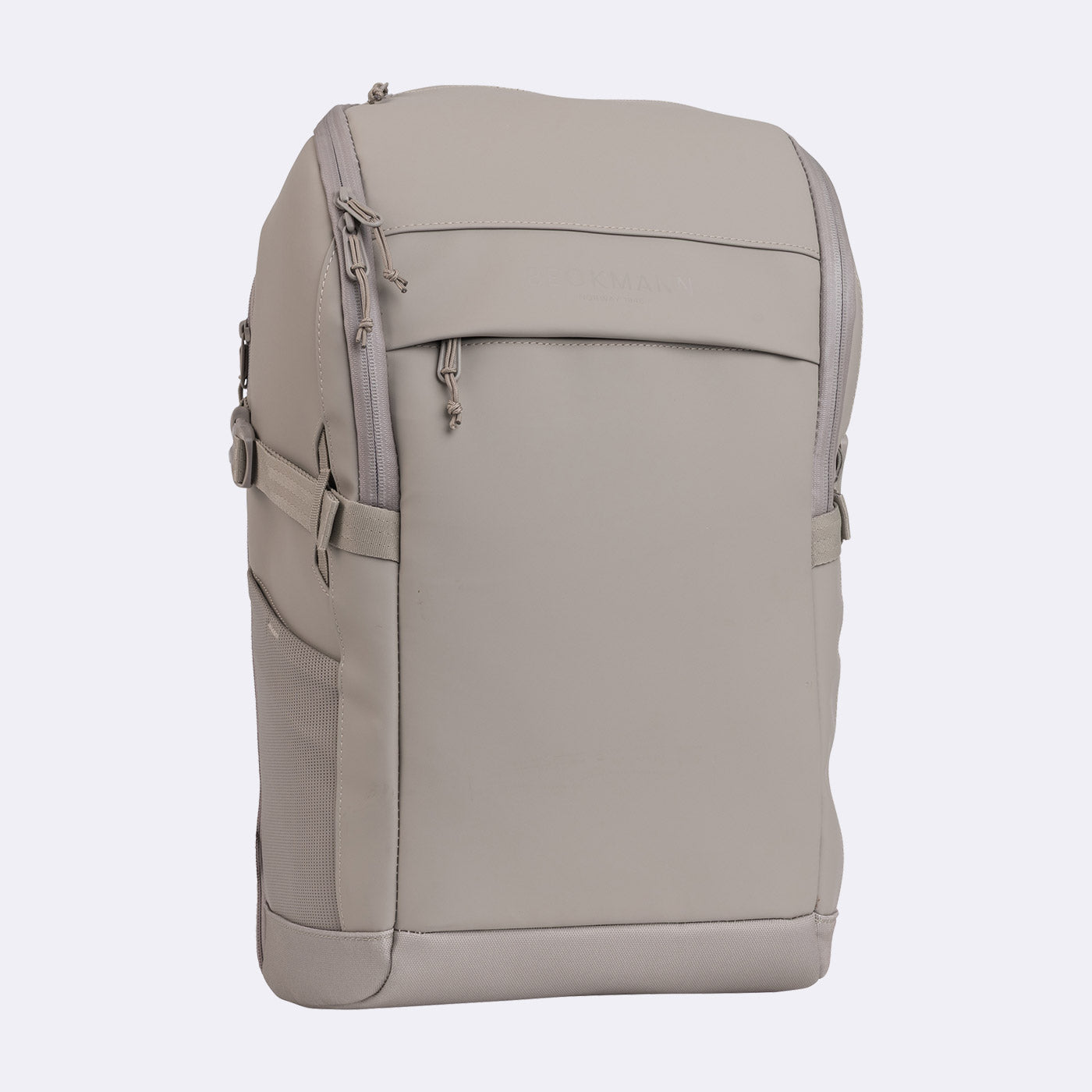 Street FLX Rucksack (30–35 L) warm grey – Der erweiterbare Allrounder