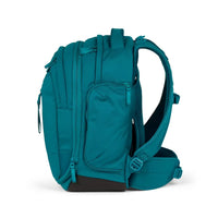 Satch MATCH Schulrucksack Deep Petrol – Schulranzen & Rucksack bei Colour & More (Trageansicht)